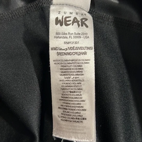 Zumba Must Move Ankle Workout Leggings - Picture 8 of 8